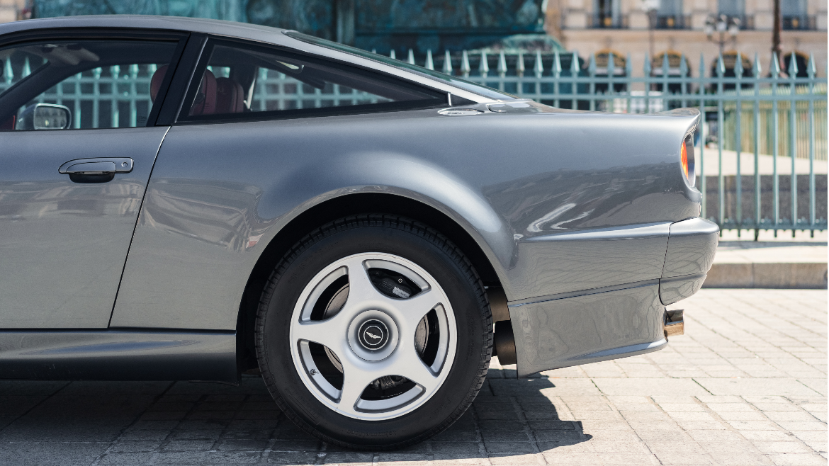Aston Martin V600 Le Mans